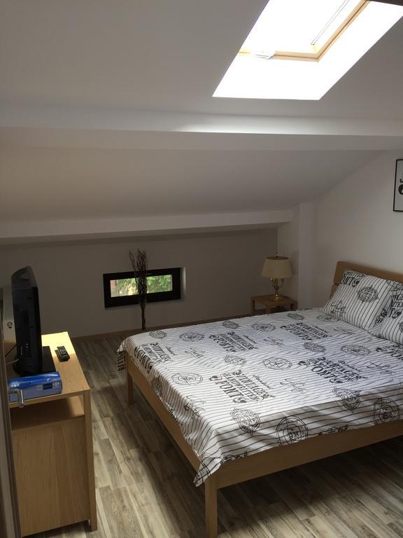 Romexpo Apartment Luxury - Aproape De Centru Si Parc Herastrau! บูคาเรสต์ ภายนอก รูปภาพ